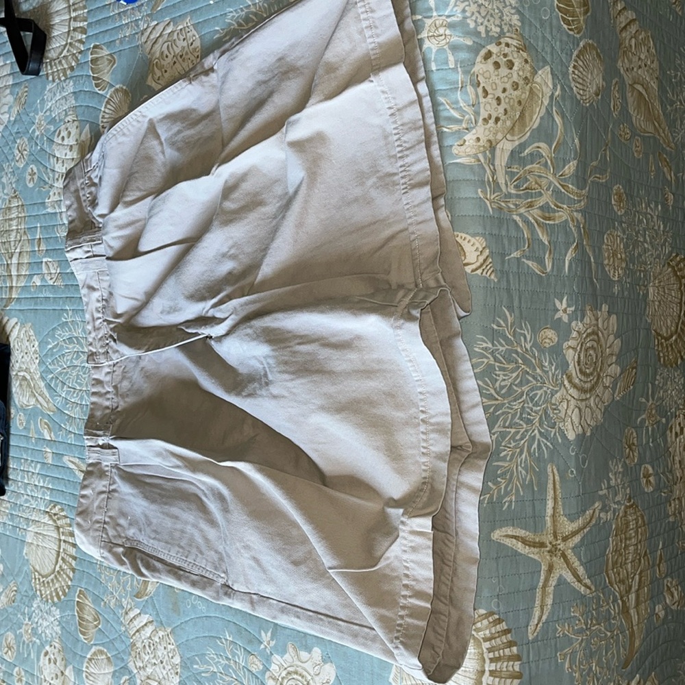 Tan cotton short size 40